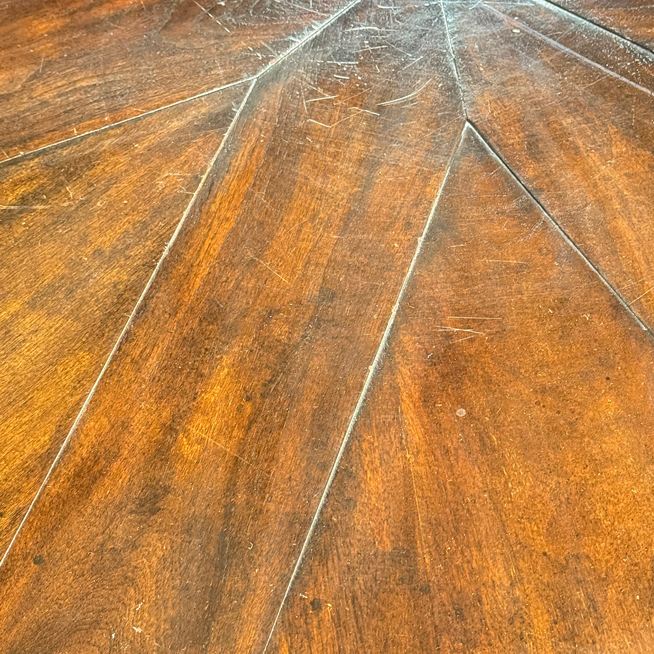 Bennett Table - Size I #1