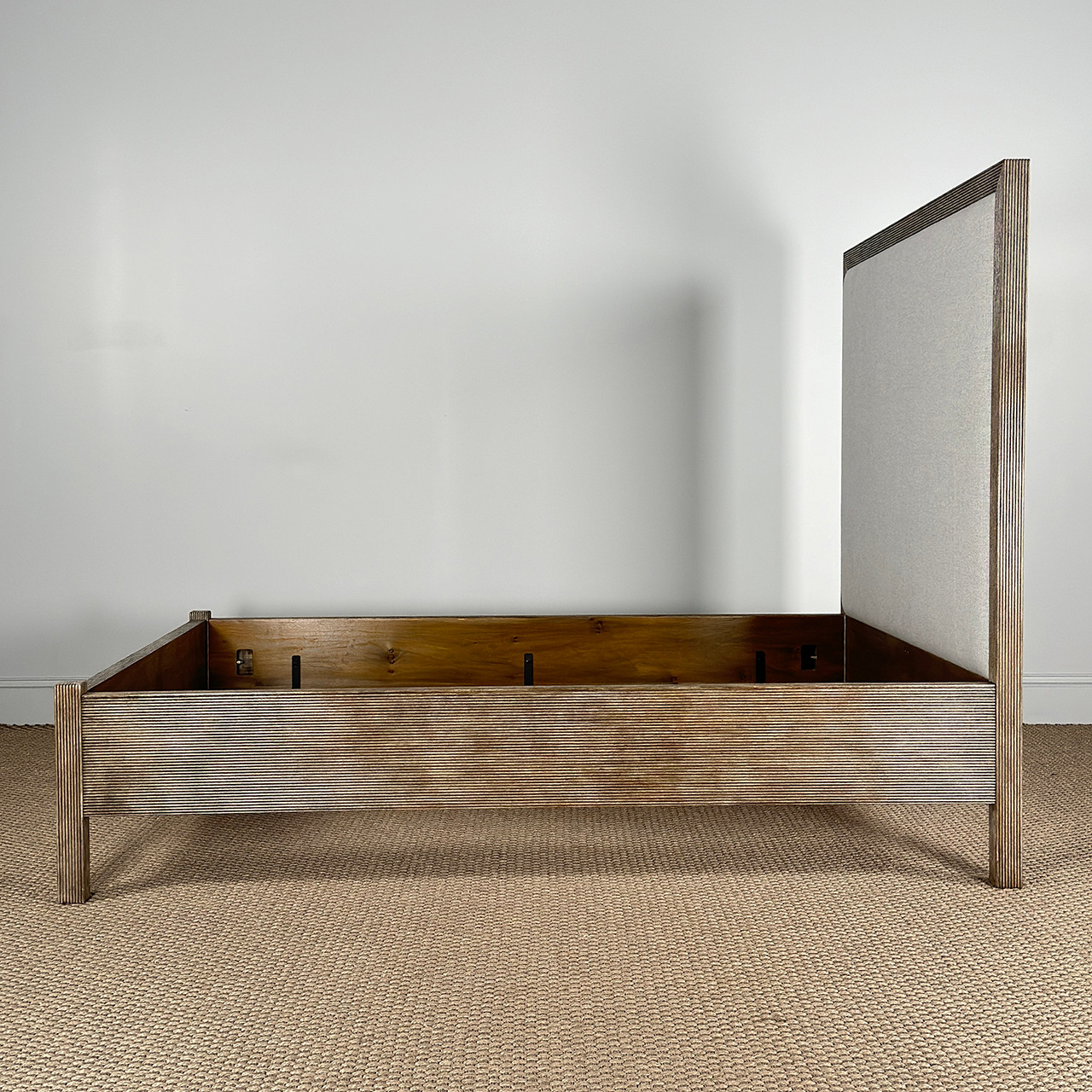 Porter Bed - Queen Size #2