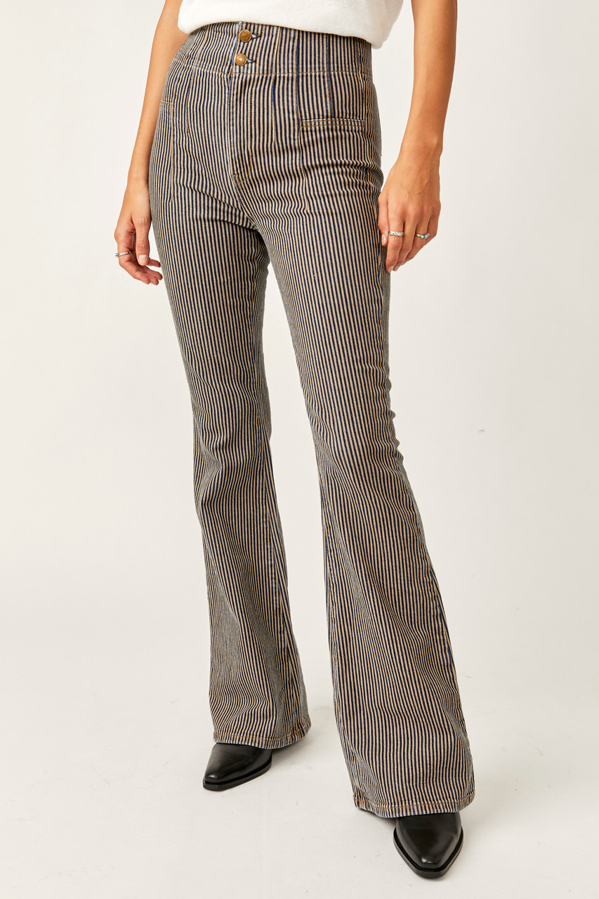 FLARE PANTS / HIGH WAIST FLARE / FITTED PANTS / HIGH WAIST PANTS