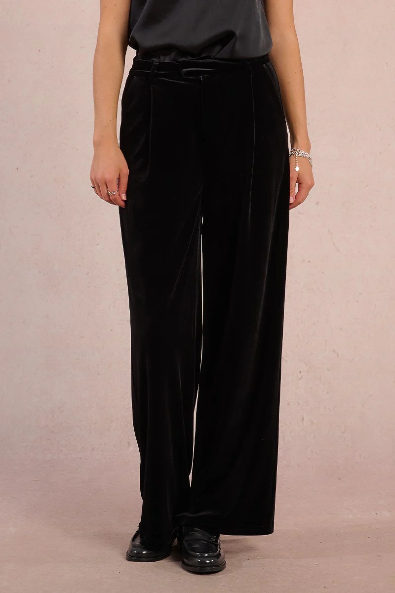 Molly Bracken Wide Leg Velvet Pants Black - Starlet