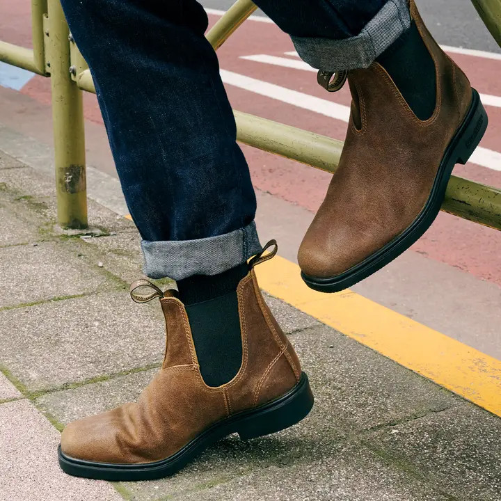 Blundstone 2581 Chisel Toe Tobacco Waxed Suede - Starlet