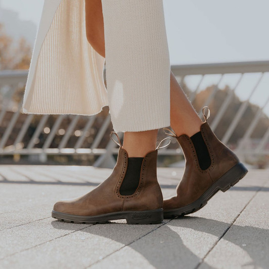 Blundstone 2215 Original Women s Hi Top Camel Starlet