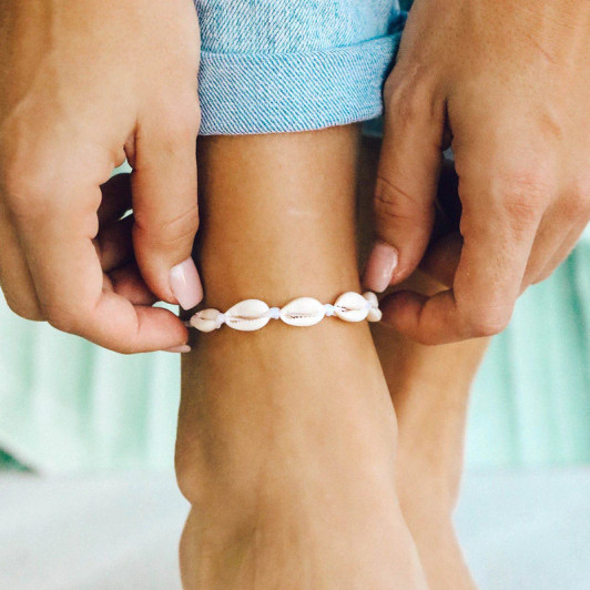 Pura Vida Knotted Cowries Shell Anklet