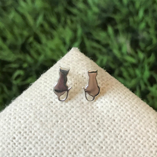 Tashi Silver Cat Studs