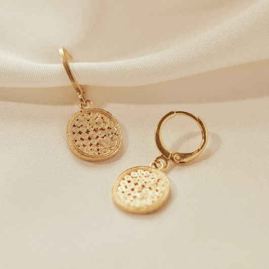 Agapé Chloe Coin Earrings