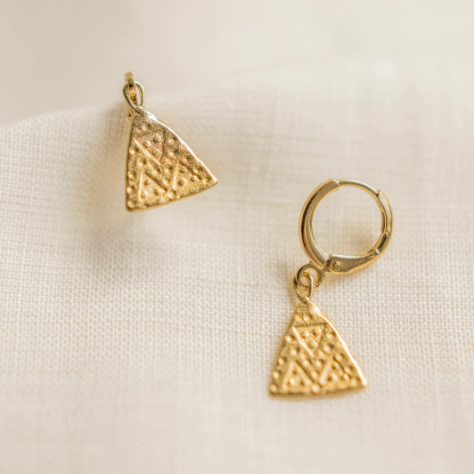 Agapé Thadee Triangle Earrings