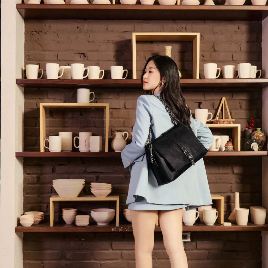 Pixie Mood Aria Shoulder Bag Black Pebbled