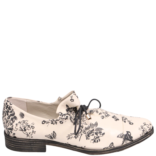 Django & Juliette Kotty Shoes Milk & Black Floral