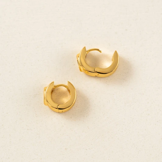 Lover's Tempo Marquise Groove Hoops Emerald