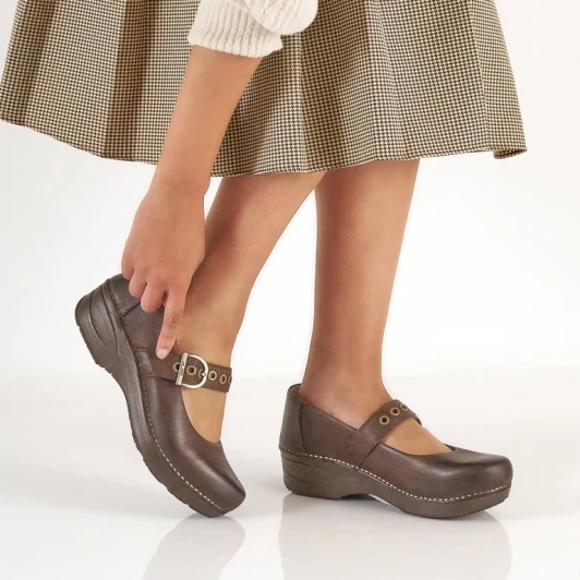 Dansko XP 2.0 Mary Jane Clog Chocolate