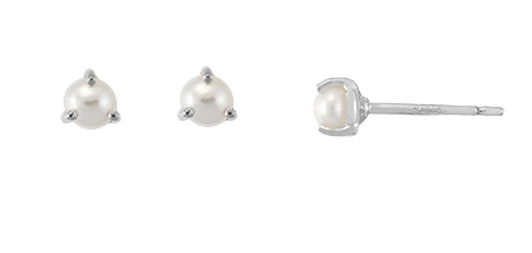 Tashi Silver Pearl Prong Set Stud