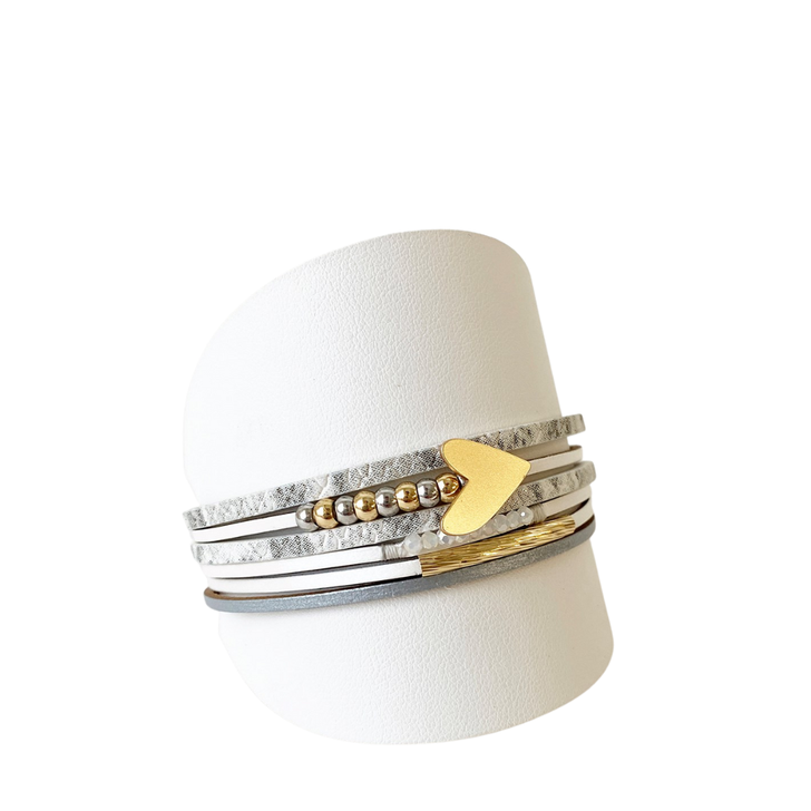 Caracol White Multi-Wrap Heart Bracelet