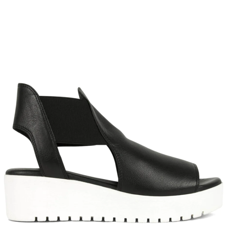 Django & Juliette Ozie Platform Wedges Black & White