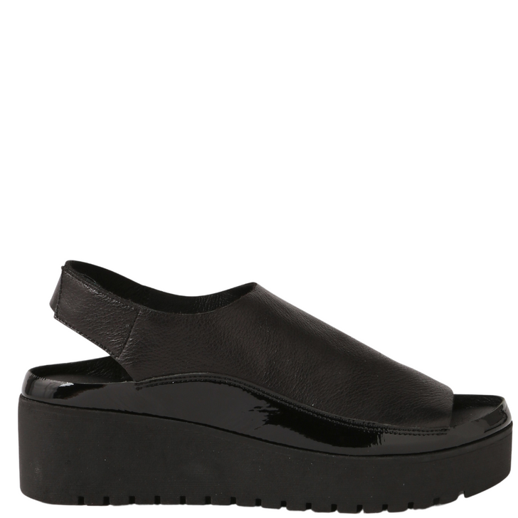 Django & Juliette Ober Platform Sandals Black