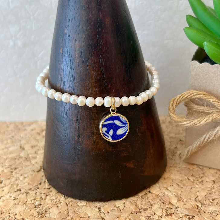 K. Ross Creations Antique China Pearl Bracelet Royal Blue
