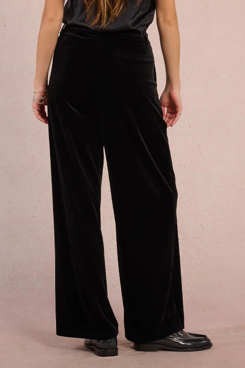 Molly Bracken Wide Leg Velvet Pants Black