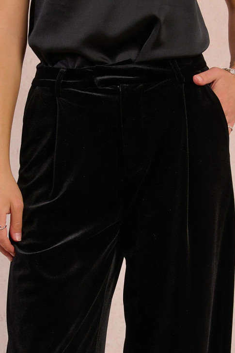 Molly Bracken Wide Leg Velvet Pants Black