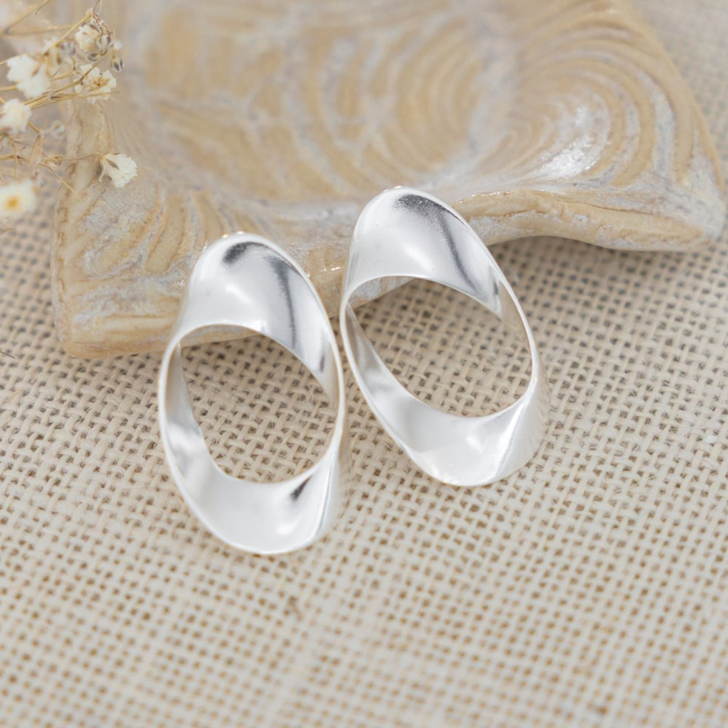 Glee Silver Plated Gallery Large Twisty Earrings