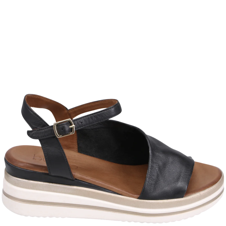 Bueno Carmela Platform Sandals Black