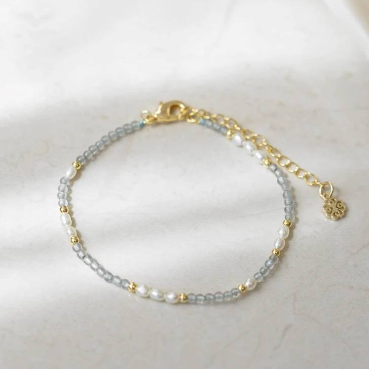 Glee Gold Plated Mira Bracelet Labradorite