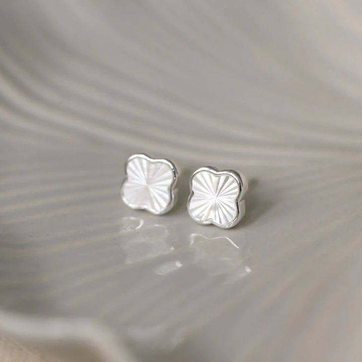 Glee Silver Plated Anika Clover Studs Mother of Pearl