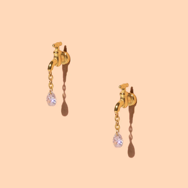 Peter + June Pipe Down Zircon Studs Gold