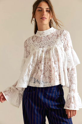 YILON MADE Blossom lace tops アイボリー Flower lace blouse – YILON