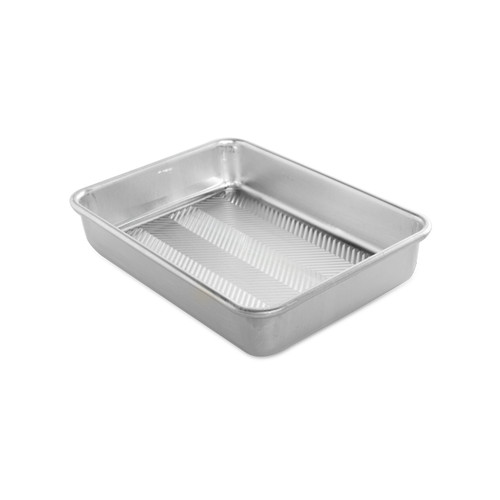Nordic Ware Prism 9"x13” Baking Pan