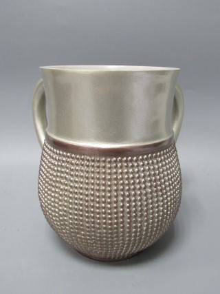 Ball Design Polyresin Washing Cup Blush and Pearl