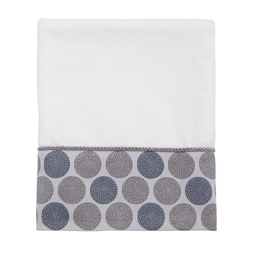Dotted Circles White Bath Towel