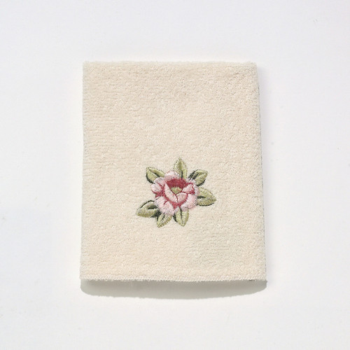 Rosefan Ivory Washcloth