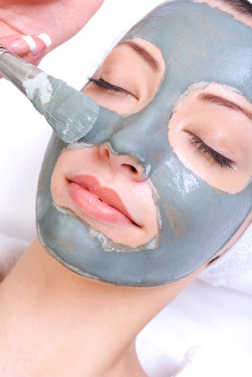 Natural Bentonite Clay Facial Mask