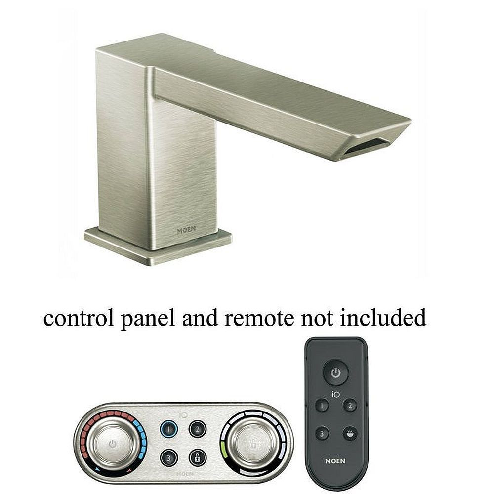 Tub Filler with ioDIGITAL Technology in Brushed Nickel