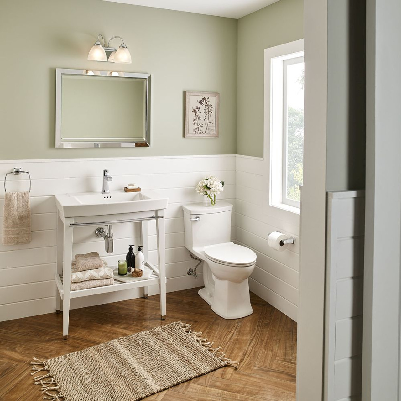 Right Height Elongated One-Piece Toilet with Seat, in White