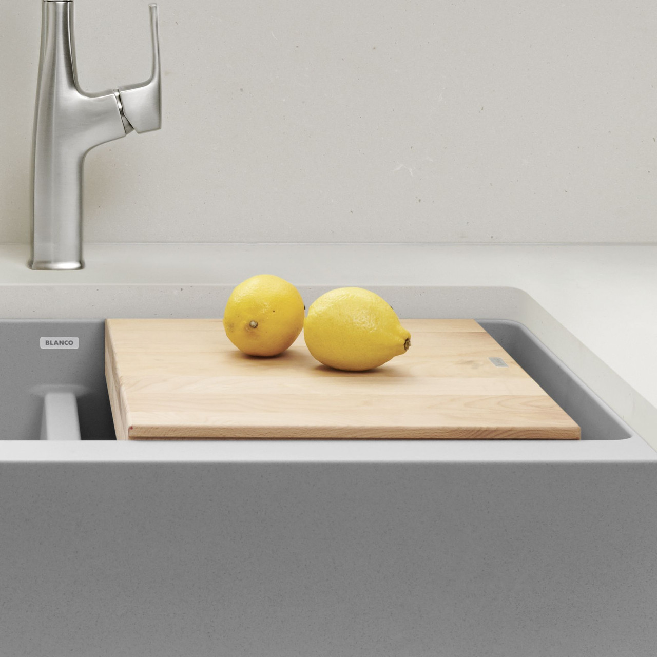 11.75-in x 17.88-in 1-in Cutting Board, in Wood 11.75-in x 17.88-in 1-in Cutting Board, in Wood