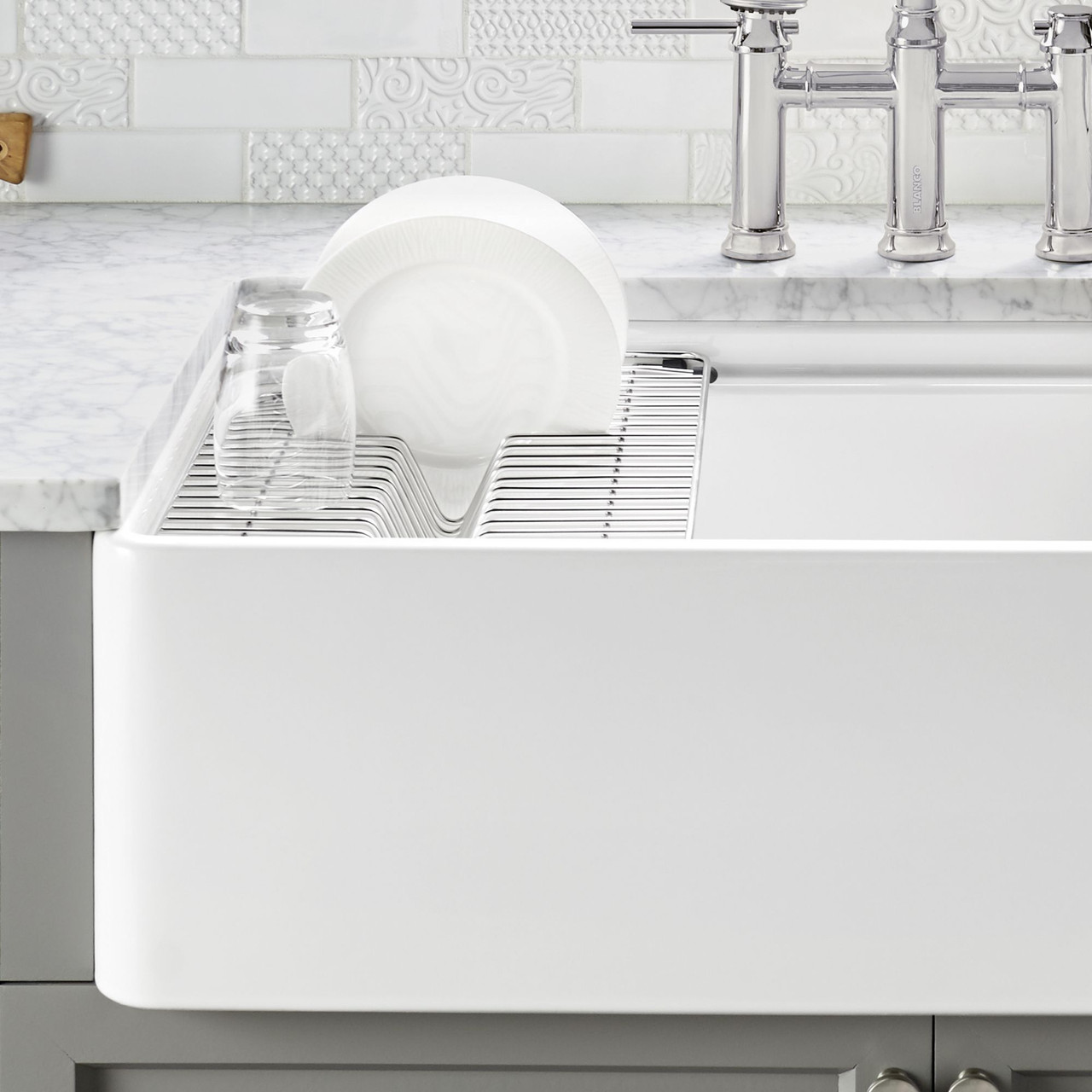 17-in x 12-in Stainless Steel 2-in Sink Grid 17-in x 12-in Stainless Steel 2-in Sink Grid