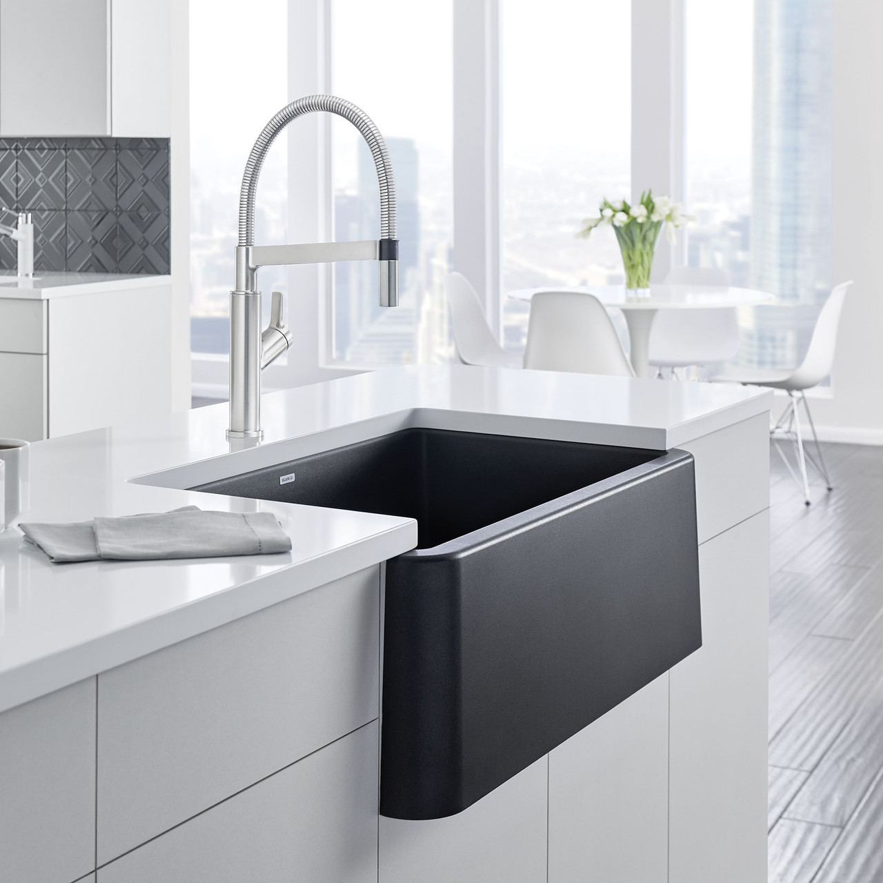 19-in x 33-in Granite 10-in Deep Kitchen Sink, in Anthracite