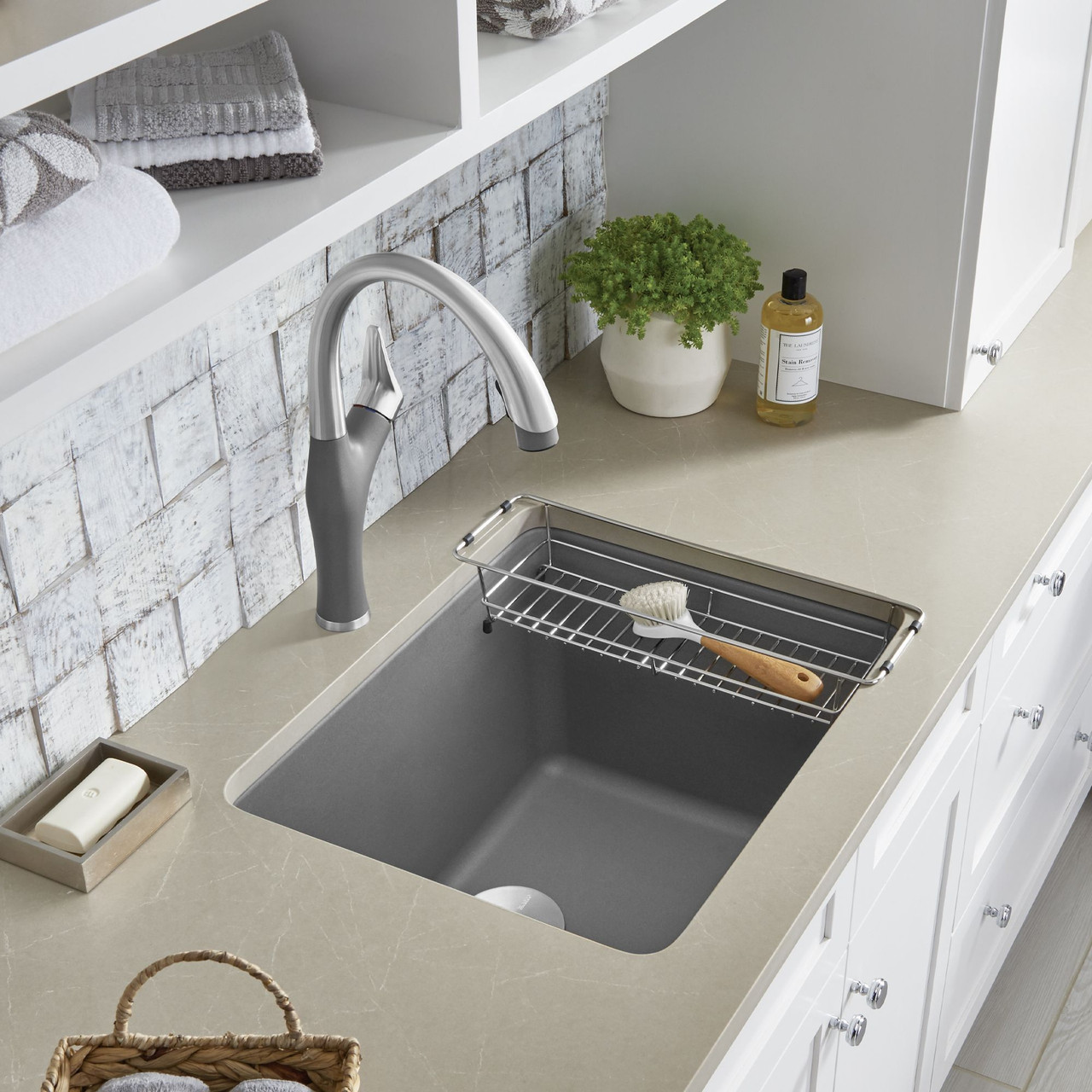 22-in x 25-in Granite 12-in Laundry Sink, in Cinder