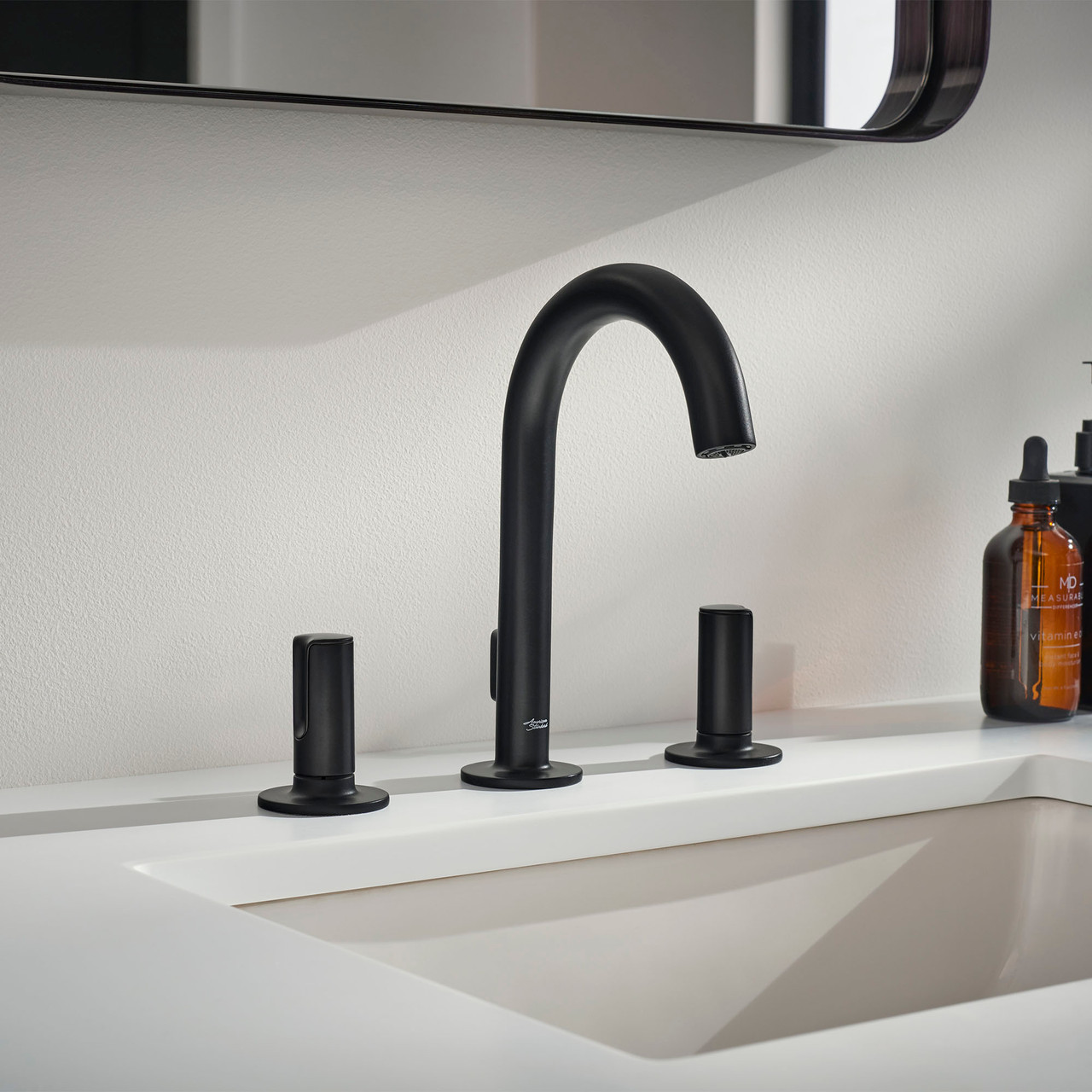 Widespread Faucet with Knob Handles in Matte Black