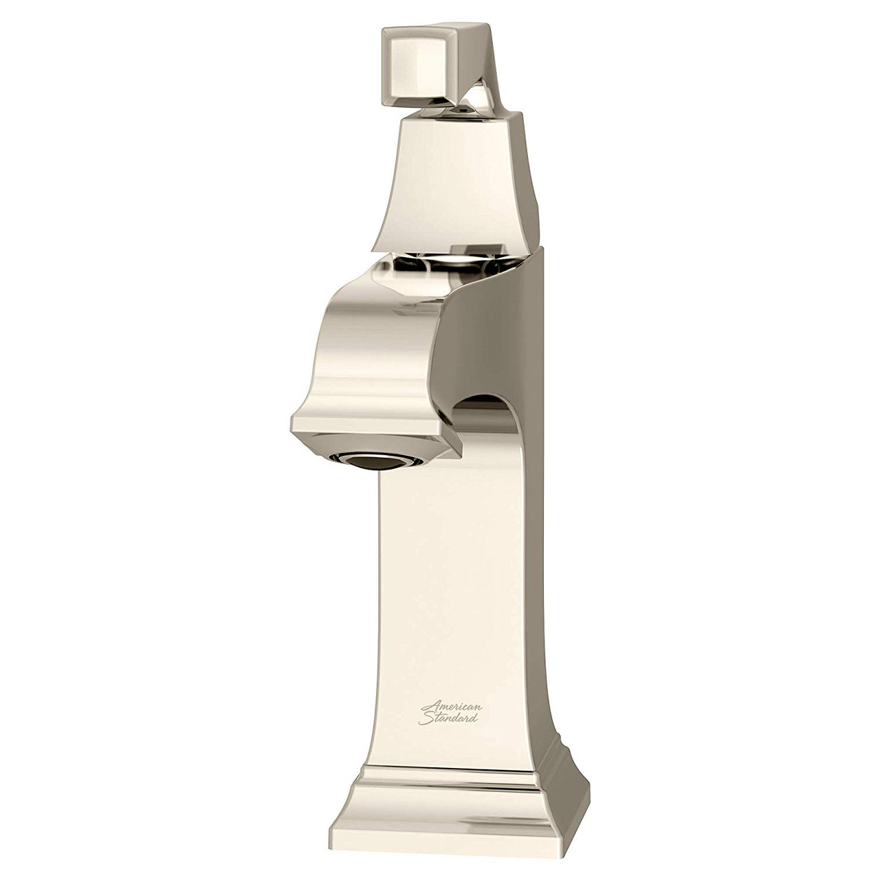Single-Handle Faucet in Polished Nickel Pvd