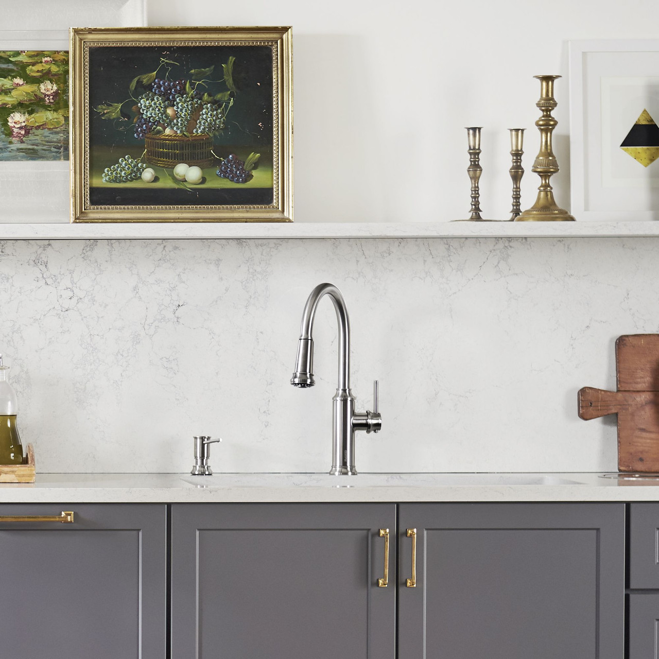 Pull Down Kitchen Faucet 1.5 gpm in Chrome