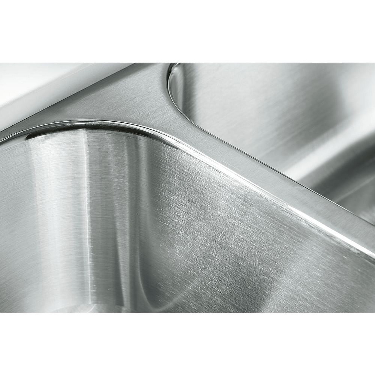 18" x 32" x 8" Under-Mount Double-Equal Kitchen Sink 18" x 32" x 8" Under-Mount Double-Equal Kitchen Sink