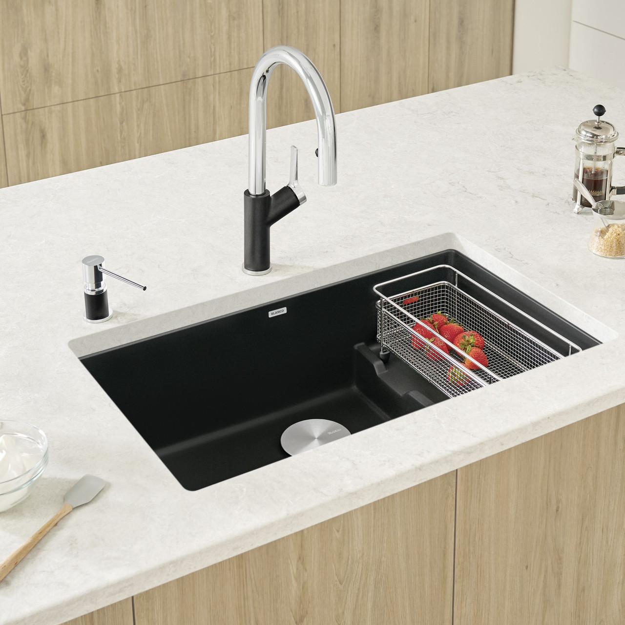 Blanco 442934 Precis Cascade Super Single in Coal Black