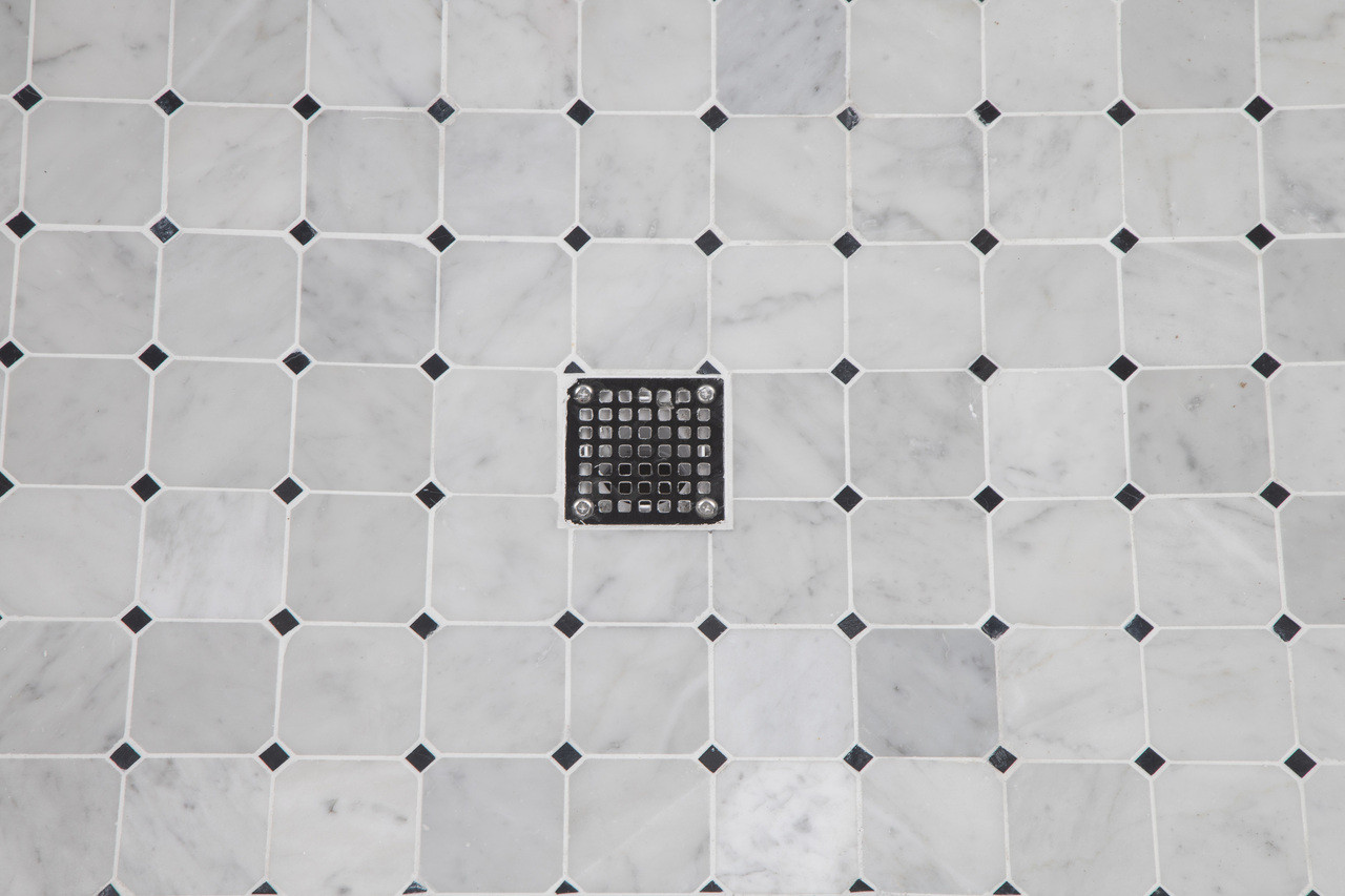 Transolid FPT6036C-SW 60-in x 36-in Pre-Tiled Shower Base with Center Drain in White Square