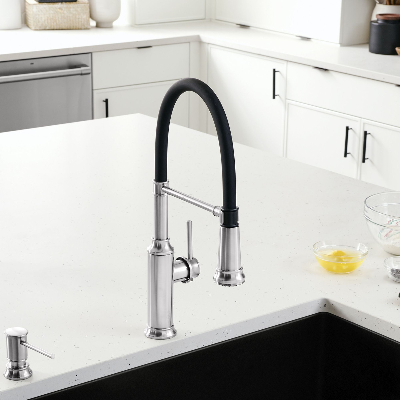 Semi-Pro Kitchen Faucet 1.5 gpm in Stainless Finish