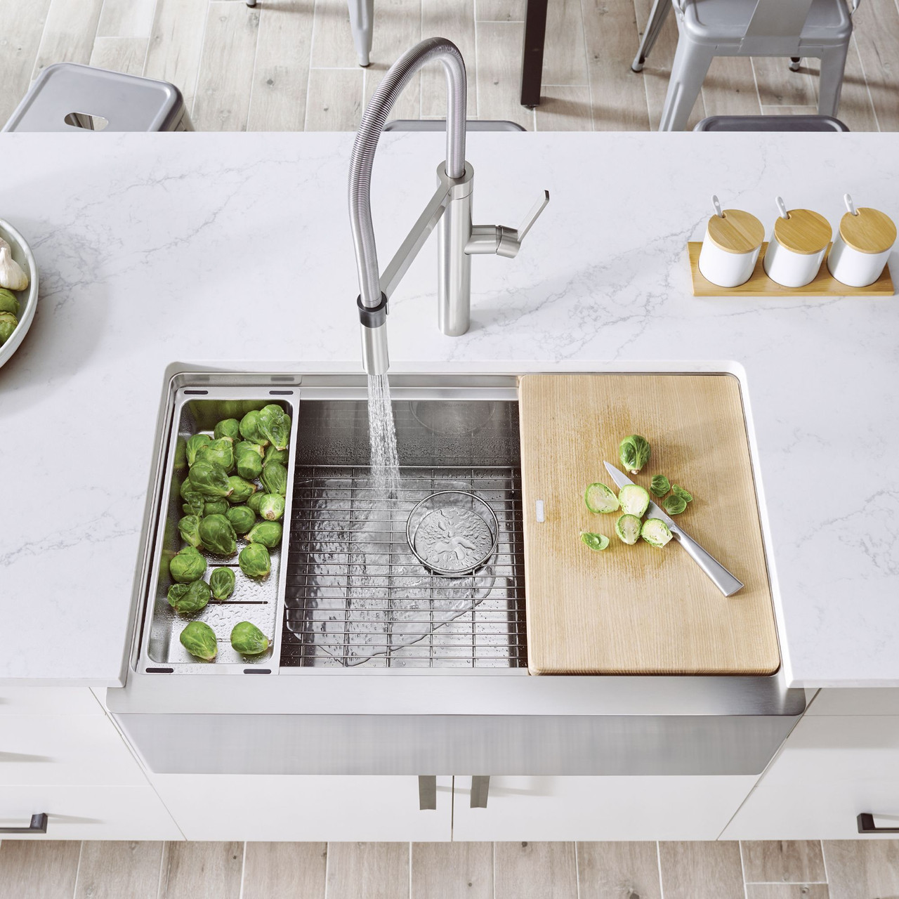 Blanco 33-in x 20.5-in 18-Gauge Stainless Steel Single Bowl Undermount Apron Front Farmhouse Kitchen Sink