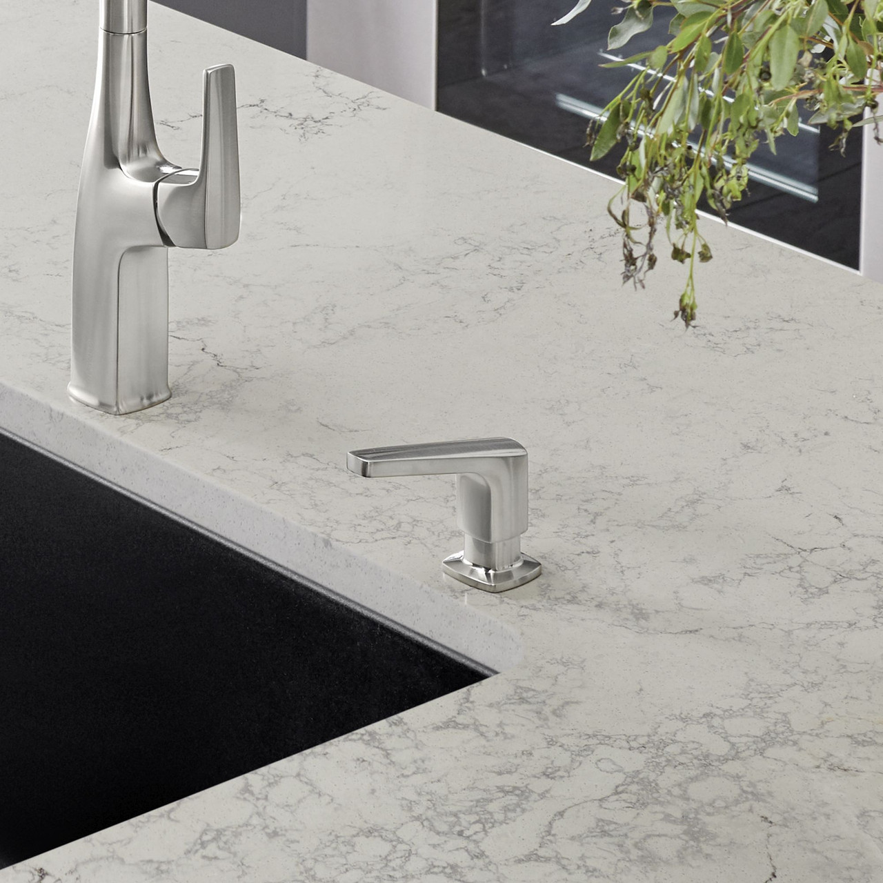 DISPENSER 442680 SF RIVANA