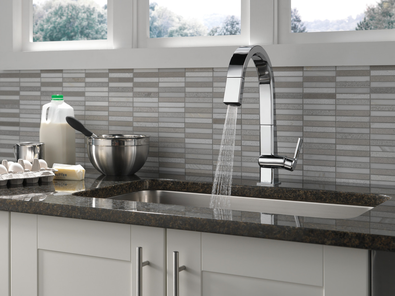 9193-DST Pivotal Single Handle Lever Faucet in Chrome