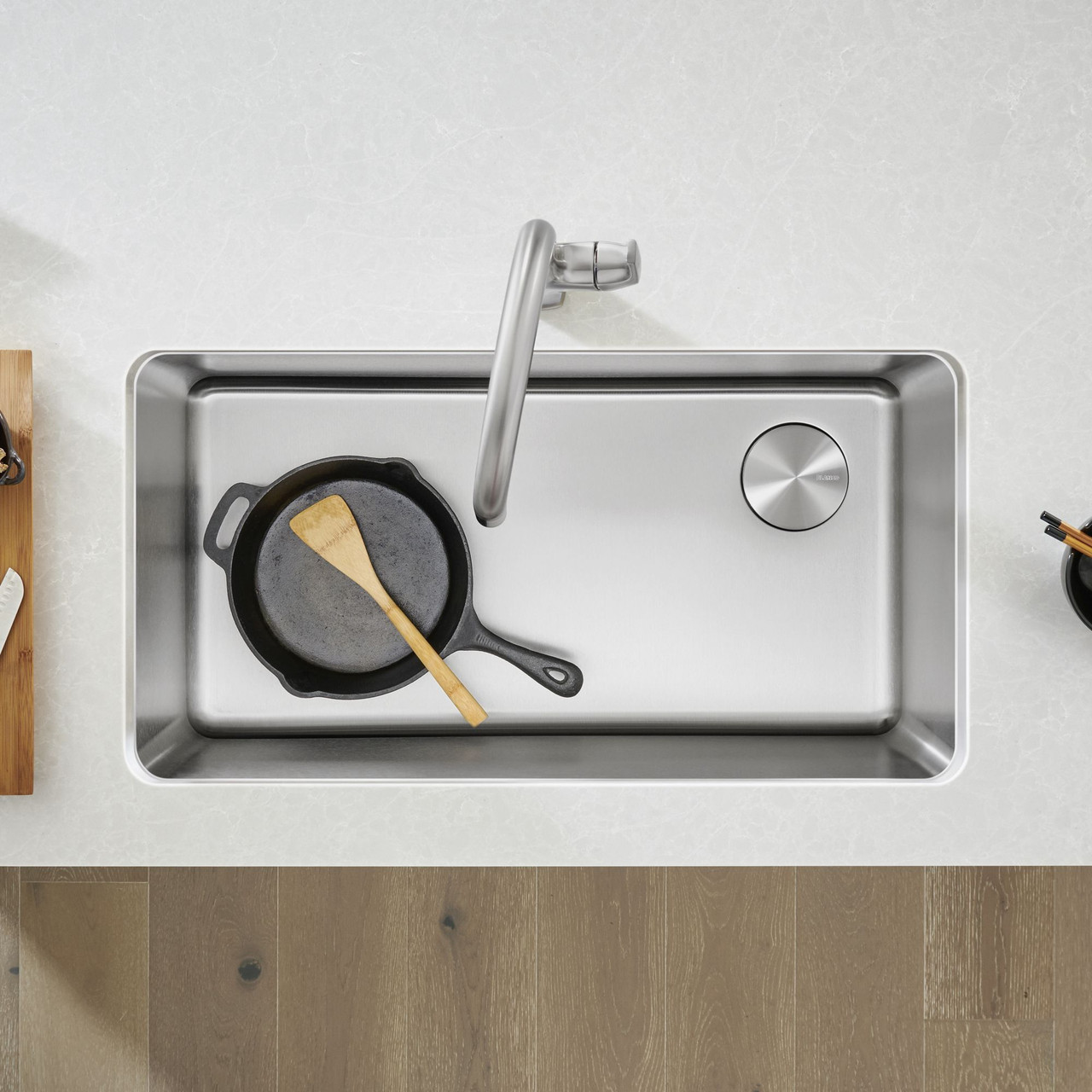 Xl Super Single Undermount Stainless Steel Sink in Brushed Stainless