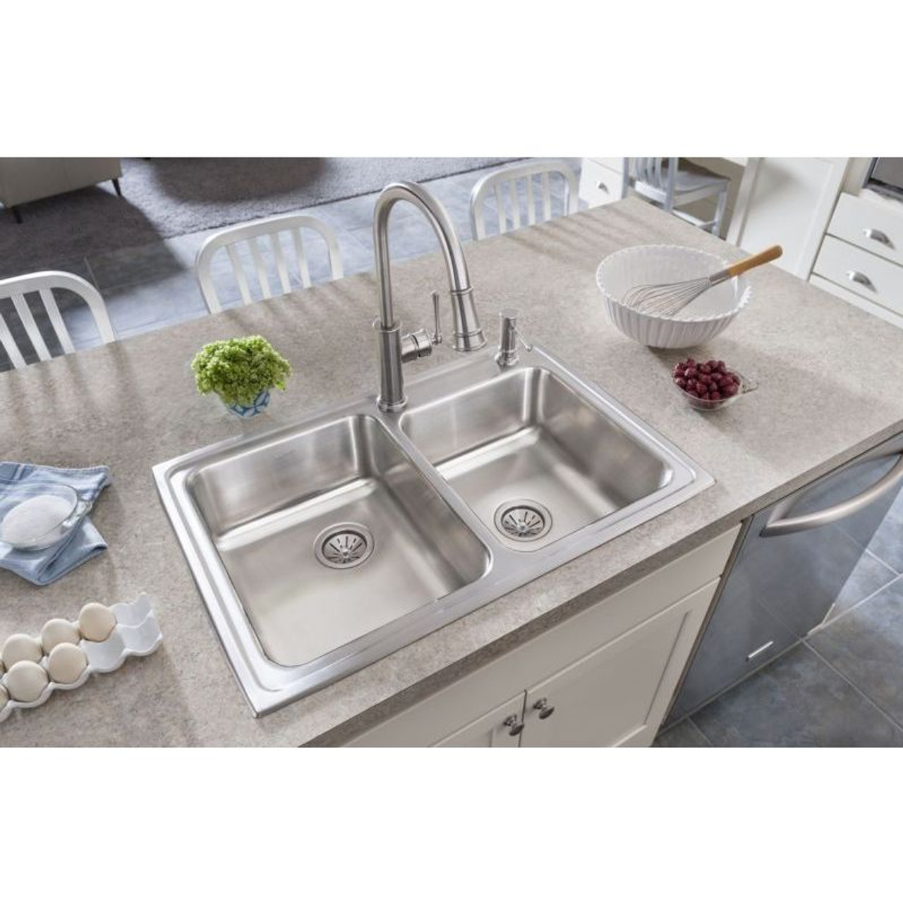 33" x 22" x 7-7/8" 18 Gauge Stainless Steel Offset Double Bowl Drop-in Kitchen Sink with 3 Faucet Holes in Lustrous Satin